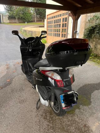 Moto Honda S-Wing 125cc Maxiscooter Automática