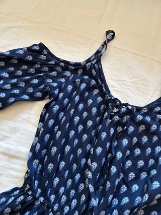 Mono corto Hollister azul y blanco