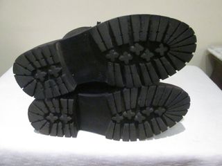 BOTINES TIPO MILITAR CON CORDONES DE MUJER Nº 39