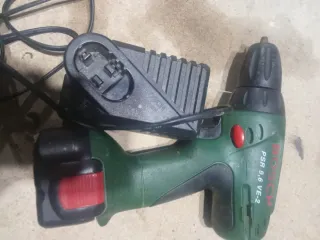 Taladro Bosch PSR falta cambiar baterias