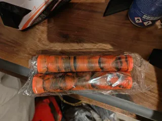 Casco y gafas descenso bici