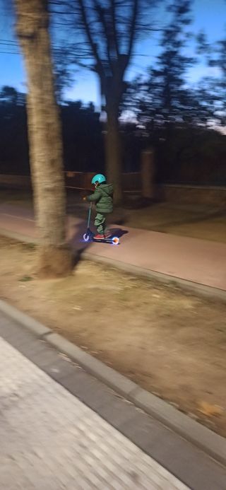 Patinete infantil ruedas luces