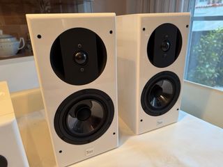Altavoces Home Cinema Vienna Acoustics Blancos