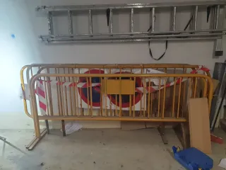 Vallas de señalización metálicas(4 vallas)