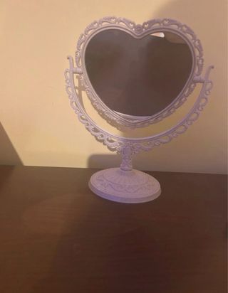 Specchio bianco a forma di cuore, smontabile