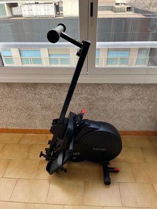 Máquina de remo plegable