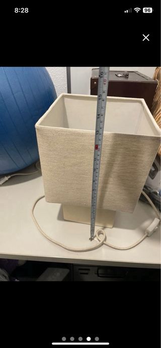 Lámpara de mesa Zara Home