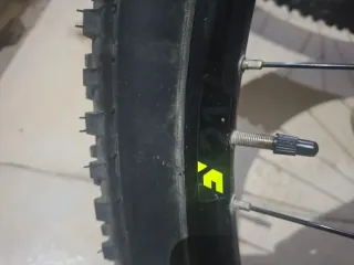 Ruedas 29 Válvula Francesa