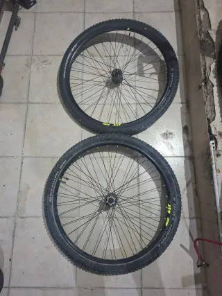 Ruedas 29 Válvula Francesa