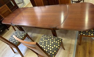 Mesa de comedor extensible de roble