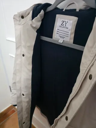 Chaqueta Beige con Capucha Niño talla 11/12 años