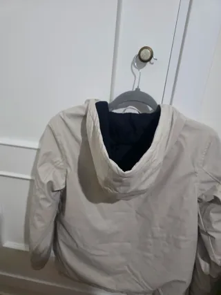 Chaqueta Beige con Capucha Niño talla 11/12 años