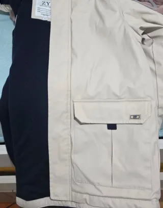 Chaqueta Beige con Capucha Niño talla 11/12 años