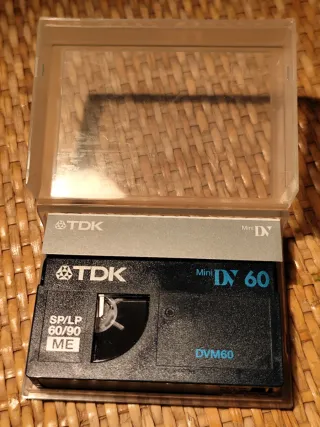 Fotocamera Digitale Samsung VP-D351 PAL / Mini DVD