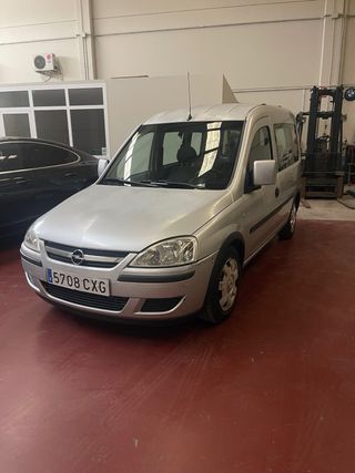 Opel Combo, Furgoneta 5 plazas diesel