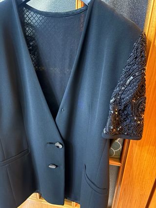 Giacca elegante con coralli nera