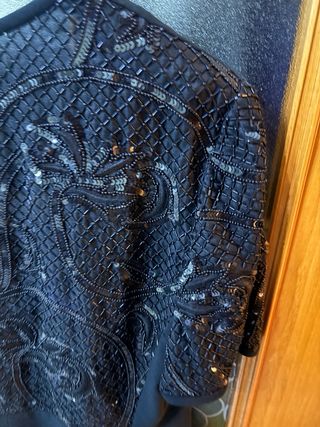 Giacca elegante con coralli nera