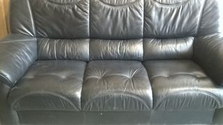 EXTRAORDINARIO SOFÁ de cuero negro 3 CUERPOS