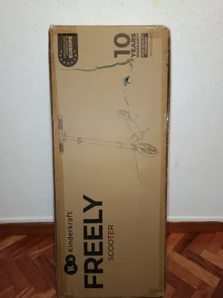 Patinete Kinderkraft Freely a estrenar