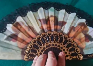 Abanico tela y encaje Ángeles