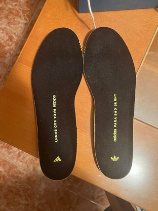 Adidas Adizero SL72 Bad Bunny Talla 42