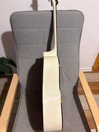 Guitarra Acústica Blanca