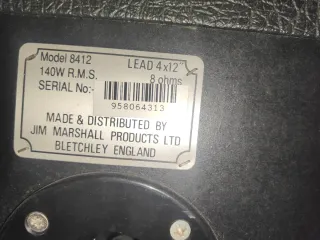 Marshall Valvestate 100w y Fender Rumble 350