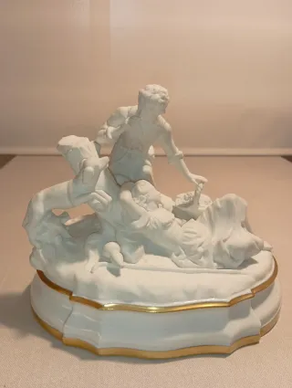 Figura porcelana Bidasoa dorada