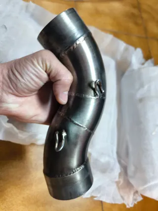 Codo escape Aprilia RSV Mille 1000 1998 2004 Tuono