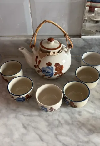 Juego de té de cerámica con asa de bambú