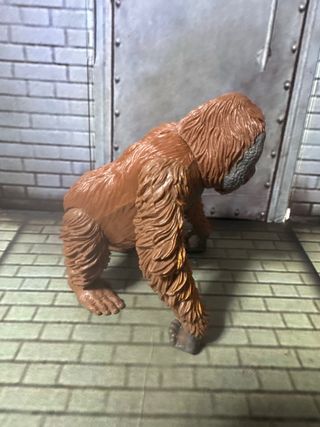 Figura Orangután Chap Mei