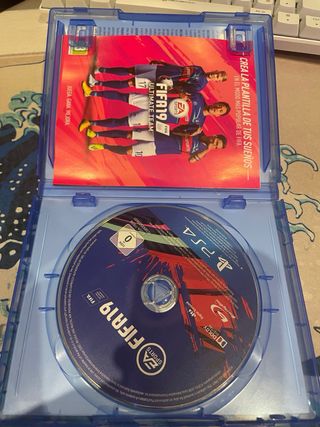 PS4 NBA 2K19 y FIFA 19