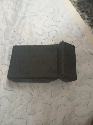 Cartera negra poco vieja pero bonita