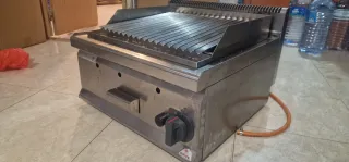 Barbacoa de piedra volcánica Berto's