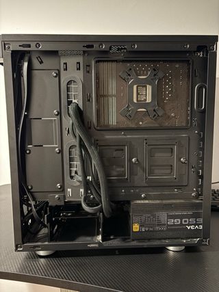 Torre Corsair Carbide R275 Negra