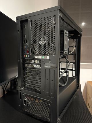 Torre Corsair Carbide R275 Negra