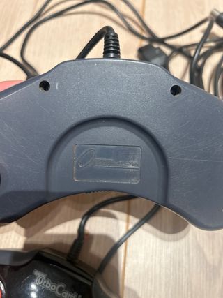 Consola  Entertainment Computer System + 2 mandos