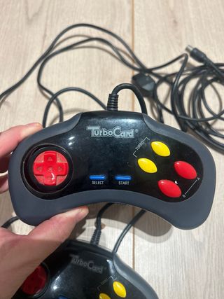 Consola  Entertainment Computer System + 2 mandos