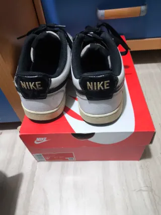 Zapatillas Nike Court Vision Low Blancas