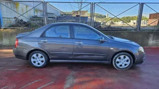 KIA Cerato 2005