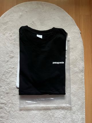 Camiseta Patagonia Negra