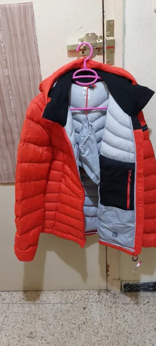 Chaqueta acolchada roja mujer