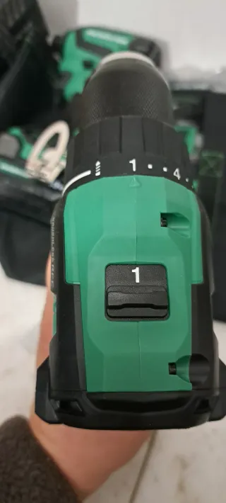 Metabo Taladro y Atornillador + Batería 2.0Ah