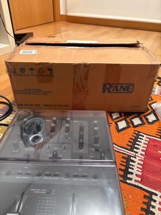 RANE TTM 56S mixer