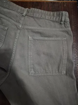Pantalón cargo marrón talla 40
