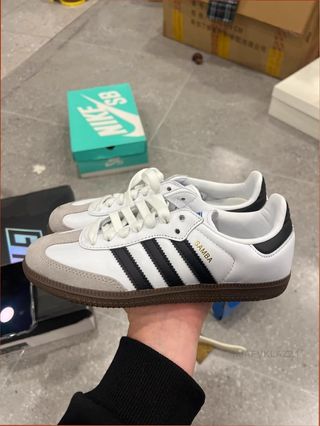 Adidas Samba Talla 37 Blanco y Negro