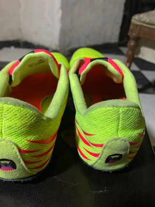 zapatillas atletismo 41