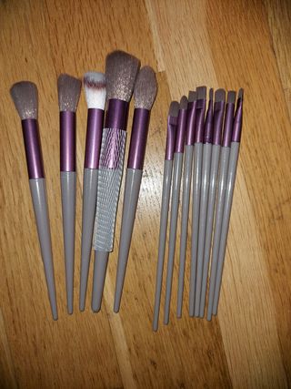 Set 13 Pinceles Maquillaje + Funda