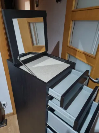 Cajonera MALM Ikea Negra/Marrón