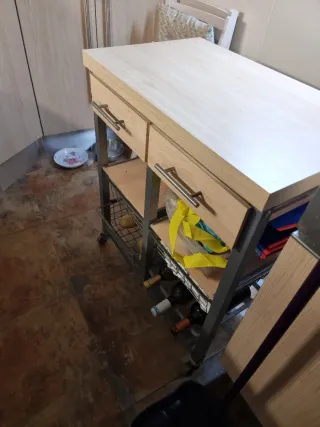 Mesa de cocina madera y metal